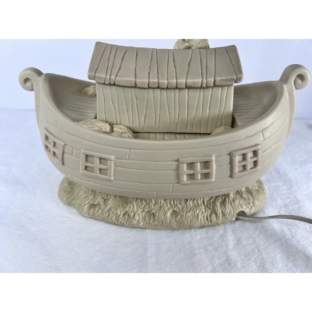 Noah's Ark Nightlight Vintage Precious Moments 2 by 2 Porcelain (Please‎ Read)